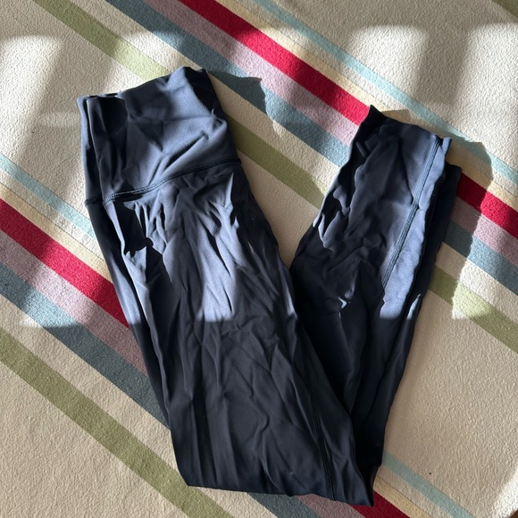 Aerie OFFLINE High-Rise Leggings - Picture 1 of 3